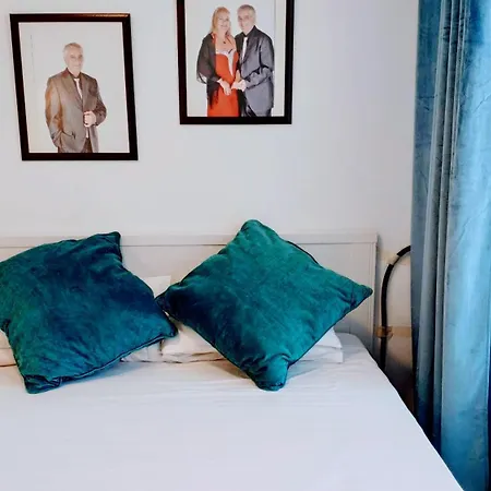 Estudios Apartman