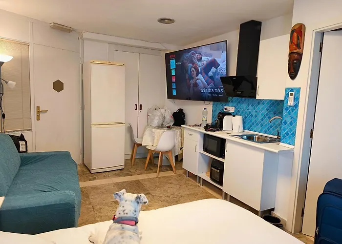 Apartman Estudios *