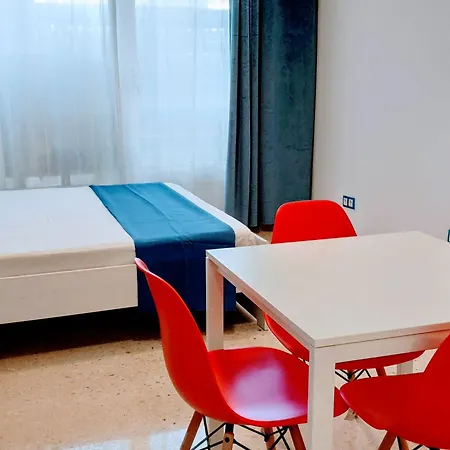 Estudios * Badalona