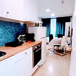 Estudios Apartment