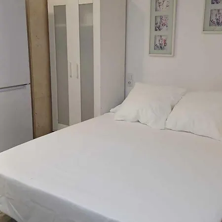 Estudios Apartmán *